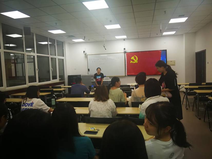 4 19硕二党支部成立大会121567929751_.pic_hd